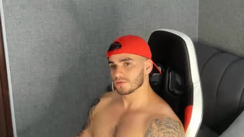 Snapshot of ricardogonzalez666 chatting on 02.24.25 ricardogonzalez666 online show from 02.24.25