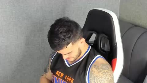 Snapshot of ricardogonzalez666 chatting on 02.26.25 ricardogonzalez666 online show from 02.26.25