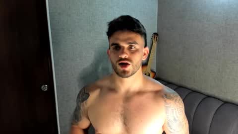 Snapshot of ricardogonzalez666 chatting on 09.29.25 ricardogonzalez666 online show from 09.29.25