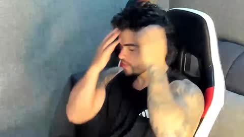 Snapshot of ricardogonzalez666 chatting on 10.12.25 ricardogonzalez666 online show from 10.12.25