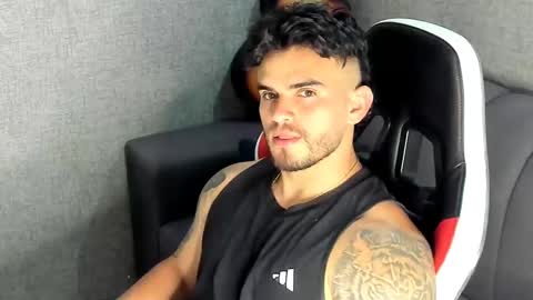 Snapshot of ricardogonzalez666 chatting on 10.19.25 ricardogonzalez666 online show from 10.19.25