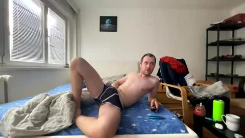 Snapshot of ricciardio chatting on 01.06.25 ricciardio online show from 01.06.25