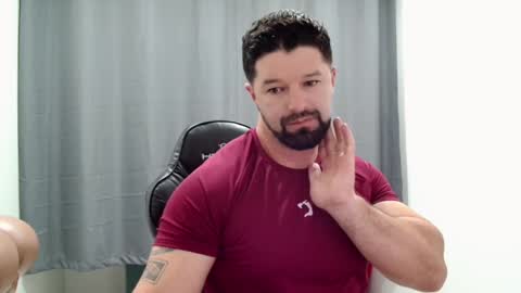 Snapshot of richrolland chatting on 11.17.25 Rickseduction online show from 11.17.25