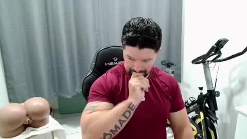 Snapshot of richrolland chatting on 11.18.25 Rickseduction online show from 11.18.25