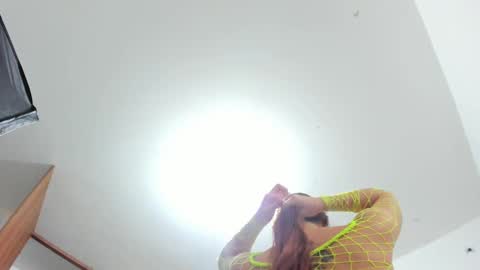 Rihanna hotx online show from 11.10.25