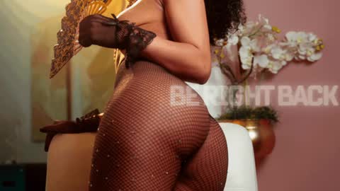 Snapshot of rihannadeep chatting on 12.11.24 Sara online show from 12.11.24