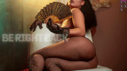 Snapshot of rihannadeep chatting on 02.01.25 Sara online show from 02.01.25