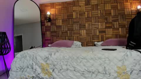 Snapshot of rihannadeep chatting on 02.13.25 Sara online show from 02.13.25