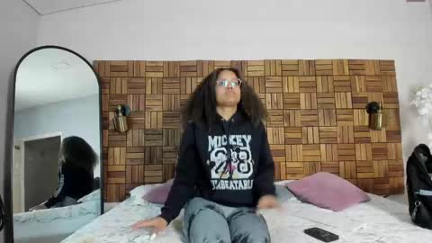 Snapshot of rihannadeep chatting on 02.20.25 Sara online show from 02.20.25