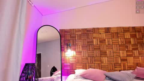 Snapshot of rihannadeep chatting on 02.22.25 Sara online show from 02.22.25