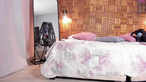 Snapshot of rihannadeep chatting on 02.27.25 Sara online show from 02.27.25