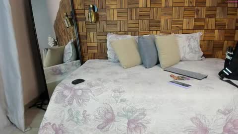 Snapshot of rihannadeep chatting on 09.14.25 Sara online show from 09.14.25