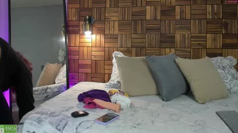 Snapshot of rihannadeep chatting on 10.07.25 Sara online show from 10.07.25