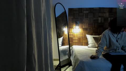 Snapshot of rihannadeep chatting on 11.15.25 Sara online show from 11.15.25