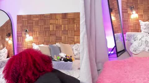 Snapshot of rihannadeep chatting on 12.01.25 Sara online show from 12.01.25