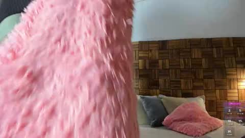 Snapshot of rihannadeep chatting on 12.16.25 Sara online show from 12.16.25