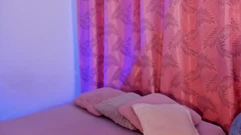 Snapshot of riley_bensongh chatting on 02.14.26 Riley online show from 02.14.26