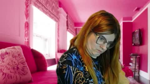 RileyComely online show from 02.14.25