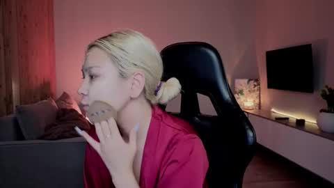 rileymee online show from 03.17.26