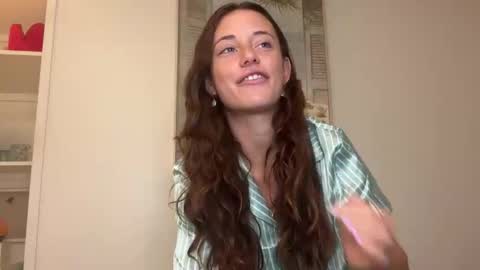 Riley online show from 11.19.25