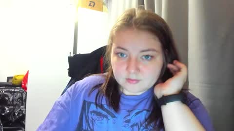 Snapshot of rina16 chatting on 10.21.25 rina16 online show from 10.21.25