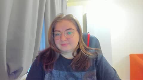 Snapshot of rina16 chatting on 11.14.25 rina16 online show from 11.14.25