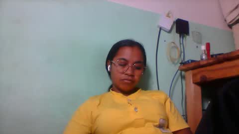 Snapshot of rinah856024 chatting on 04.25.26 rinah856024 online show from 04.25.26