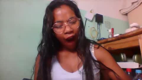 Snapshot of rinah856024 chatting on 04.26.26 rinah856024 online show from 04.26.26