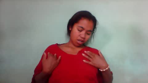 Snapshot of rinah856024 chatting on 05.04.26 rinah856024 online show from 05.04.26