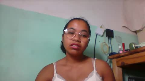 Snapshot of rinah856024 chatting on 05.06.26 rinah856024 online show from 05.06.26