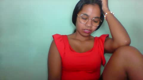 Snapshot of rinah856024 chatting on 05.17.26 rinah856024 online show from 05.17.26
