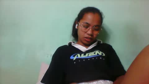 Snapshot of rinah856024 chatting on 05.24.26 rinah856024 online show from 05.24.26