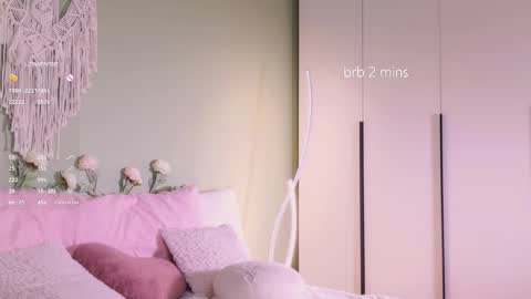 Snapshot of rinassecret chatting on 09.16.25 Rina online show from 09.16.25