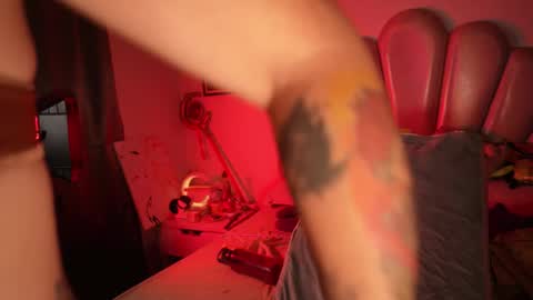    online show from 10.18.25