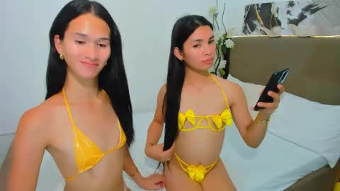 Snapshot of riri_amethyst chatting on 04.05.26 RIRI online show from 04.05.26