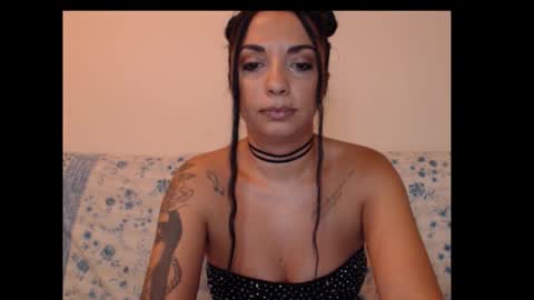 Snapshot of riri_mojo_92 chatting on 10.13.25 riri_mojo_92 online show from 10.13.25