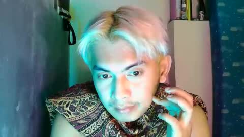 ririhoee online show from 04.12.26