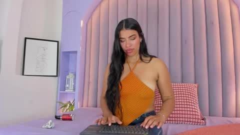 RIRI  online show from 10.27.25