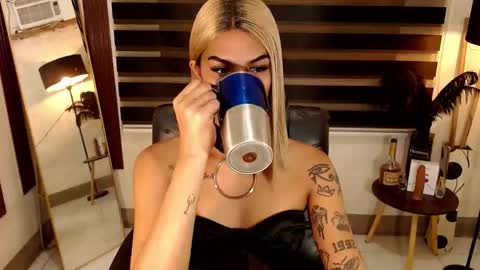 riri online show from 12.18.25