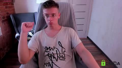 Snapshot of rishu_ chatting on 09.12.25 VAnitas online show from 09.12.25