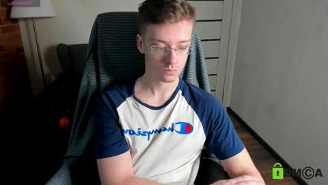 Snapshot of rishu_ chatting on 11.24.25 VAnitas online show from 11.24.25