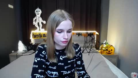 ritakiskis online show from 10.22.25