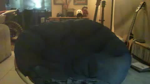 Snapshot of riverratggg chatting on 03.02.25 riveratggg online show from 03.02.25