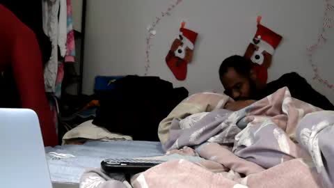 Snapshot of riversaint chatting on 01.19.25 River Saint online show from 01.19.25