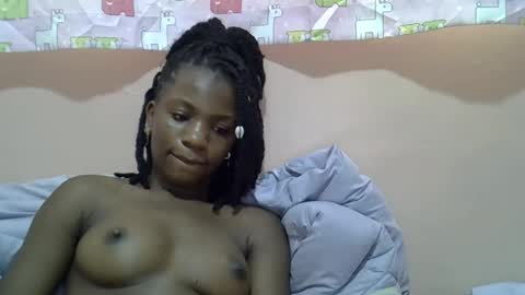 Snapshot of riyan_sexy chatting on 09.17.25 riyan online show from 09.17.25