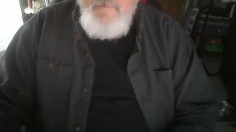 Snapshot of rndmronnie chatting on 02.09.25 Ron Rodan online show from 02.09.25