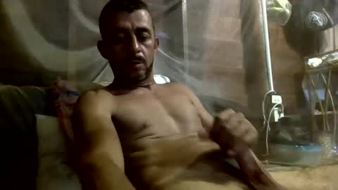 Snapshot of roadsidepicnic01 chatting on 02.19.25 Daddy online show from 02.19.25