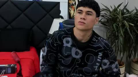 Roan Birkin online show from 03.24.26