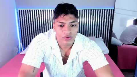 Snapshot of roan_martins chatting on 06.09.26 R O A N online show from 06.09.26