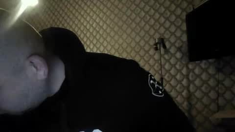 rob18997 online show from 11.21.25